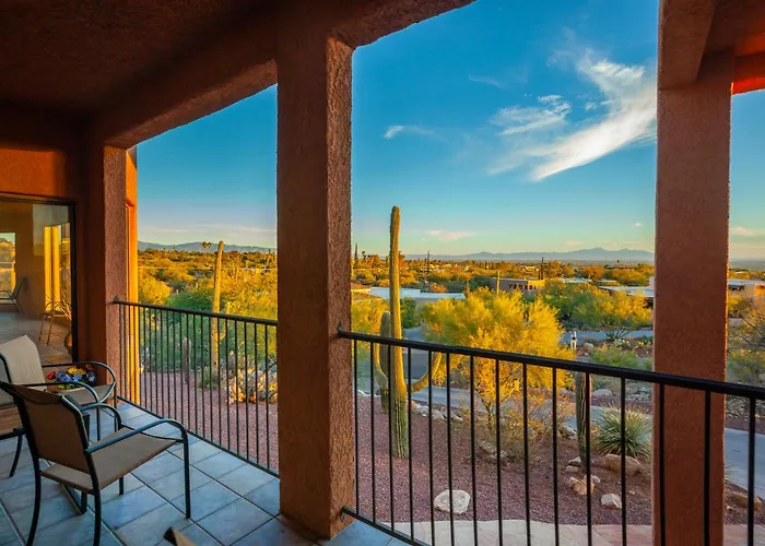 Holiday home Indoor Pool , Amazing Views, Game Room, Gym &