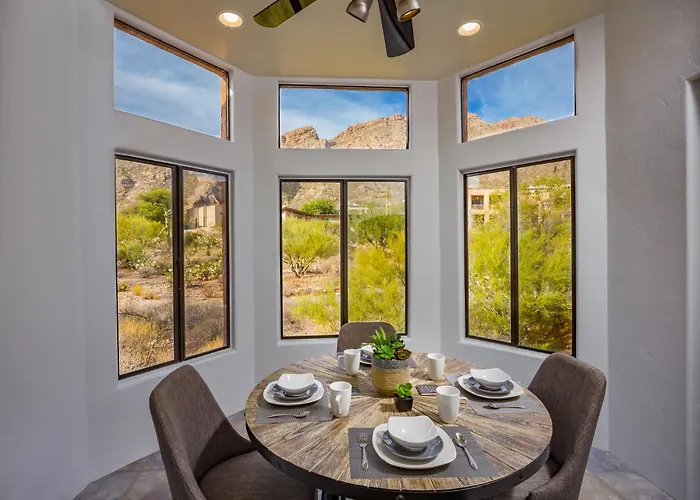 Indoor Pool , Amazing Views, Game Room, Gym & Tucson